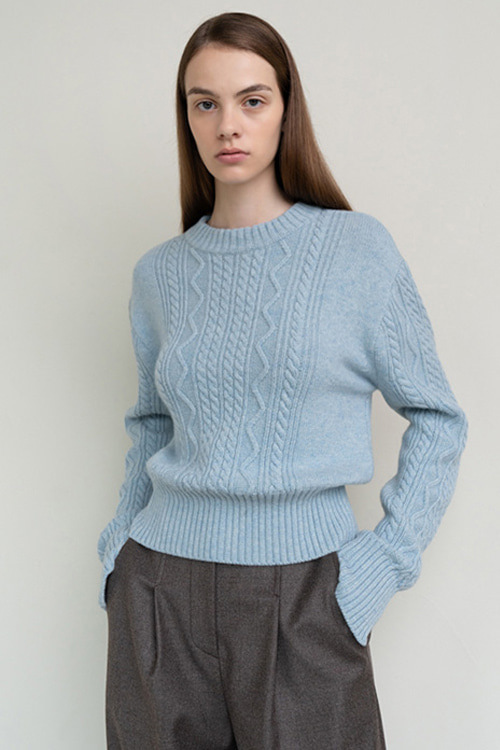 CABLE PULLOVER KNIT (BLUE)